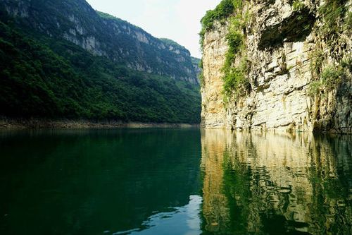 1.东风湖