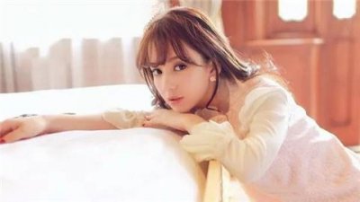 ​撩到腿软的聊天情话套路文案