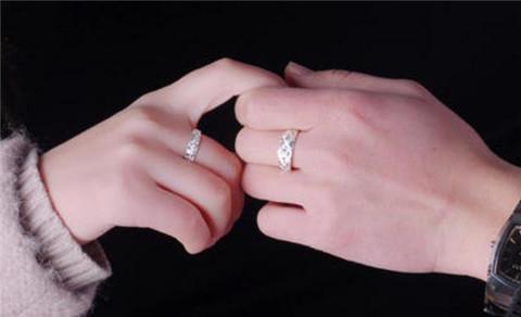 分手后该不该撕破脸 分手后撕破脸还能挽回吗?