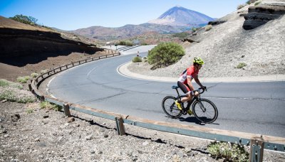 ​亚松森的名字来源于什么节日