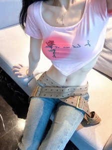 ​喝半斤白酒相当于喝几瓶啤酒？