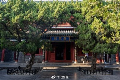 ​探访山东古建筑蓬莱阁，为古代四大名楼之一，有“人间仙境”之称