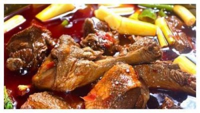 ​河南啤酒鸭火锅的做法