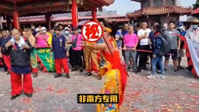 ​乩童到底是什么意思？