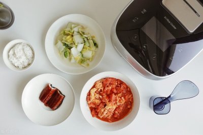 ​球釜、本釜、厚釜、铁釜电饭煲是什么意思？哪种材质的电饭煲好？