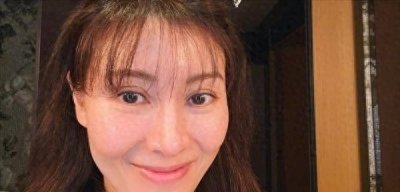 ​李嘉欣素颜照曝光，网友被惊呆！